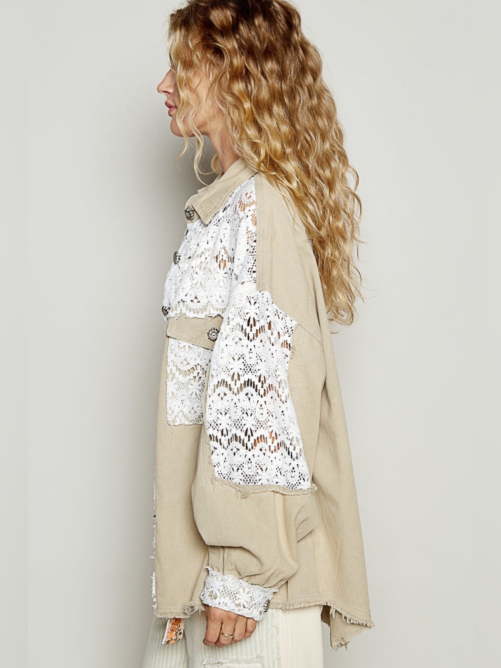 POL “ Salt Air Lace Shacket “ | Khaki Sand - Picture 4 of 5